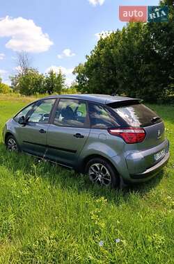 Микровэн Citroen C4 Picasso 2010 в 