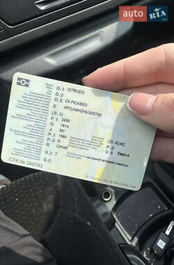 Микровэн Citroen C4 Picasso 2009 в 