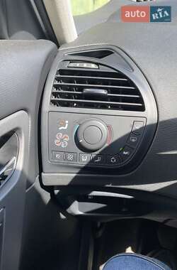 Микровэн Citroen C4 Picasso 2010 в 