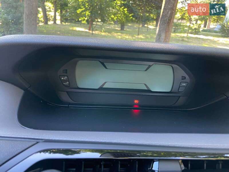 Микровэн Citroen C4 Picasso 2017 в Киеве фото 28 Микровэн Citroen C4 Picasso 2017 в Киеве