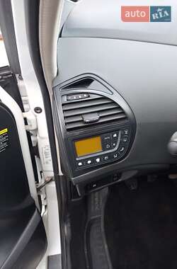 Микровэн Citroen C4 Picasso 2012 в 