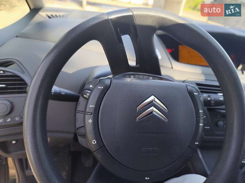 Микровэн Citroen C4 Picasso 2009 в Краснограде фото 4 Микровэн Citroen C4 Picasso 2009 в Краснограде