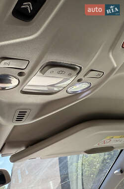Мікровен Citroen C4 Picasso 2013 в 