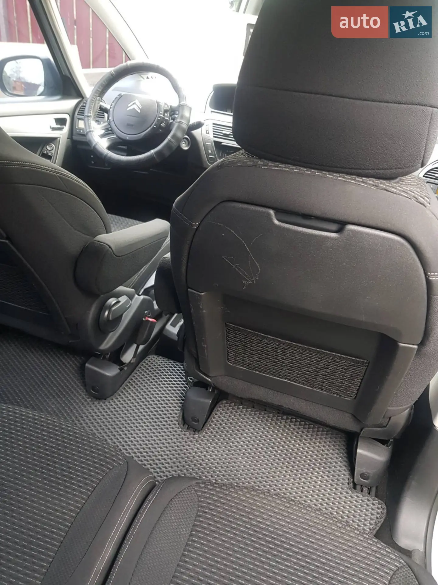 2010 Citroen C4 Picasso - мініатюра 10
