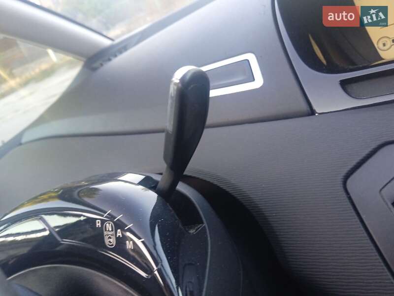 Микровэн Citroen C4 Picasso 2010 в Кропивницком фото 4 Микровэн Citroen C4 Picasso 2010 в Кропивницком