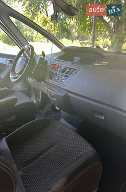 Микровэн Citroen C4 Picasso 2009 в 