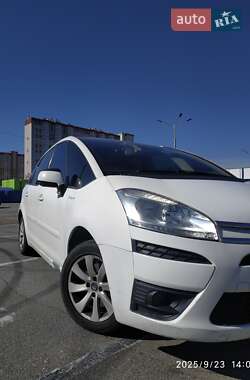 Микровэн Citroen C4 Picasso 2010 в 