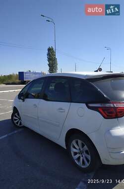 Микровэн Citroen C4 Picasso 2010 в 