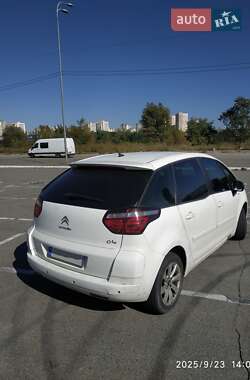 Микровэн Citroen C4 Picasso 2010 в 