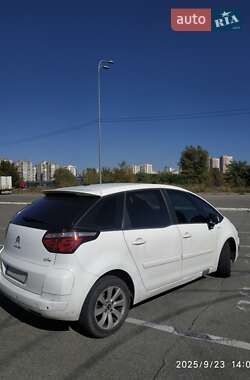 Микровэн Citroen C4 Picasso 2010 в 