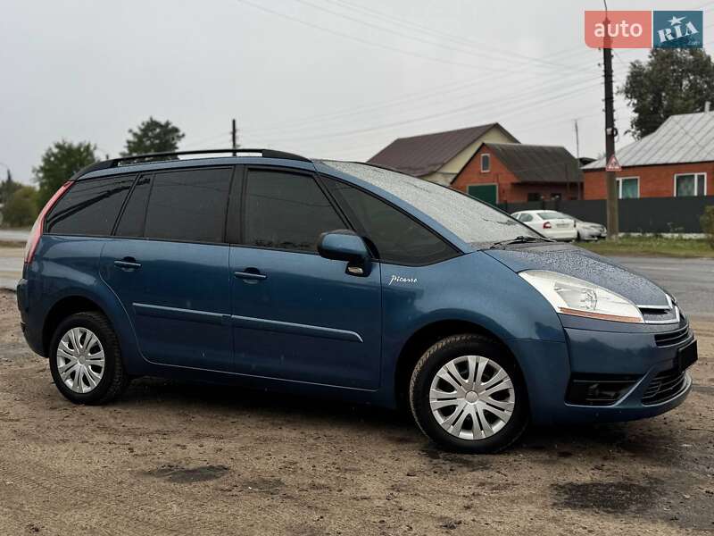Микровэн Citroen C4 Picasso 2010 в 
