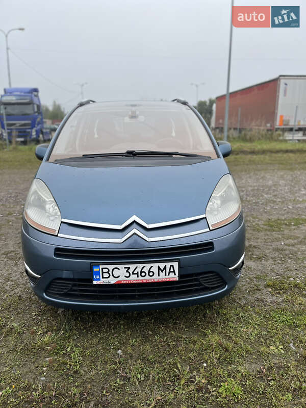 Микровэн Citroen C4 Picasso 2010 в 