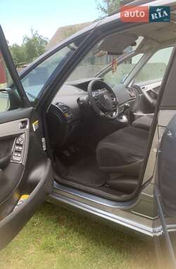 Микровэн Citroen C4 Picasso 2011 в 