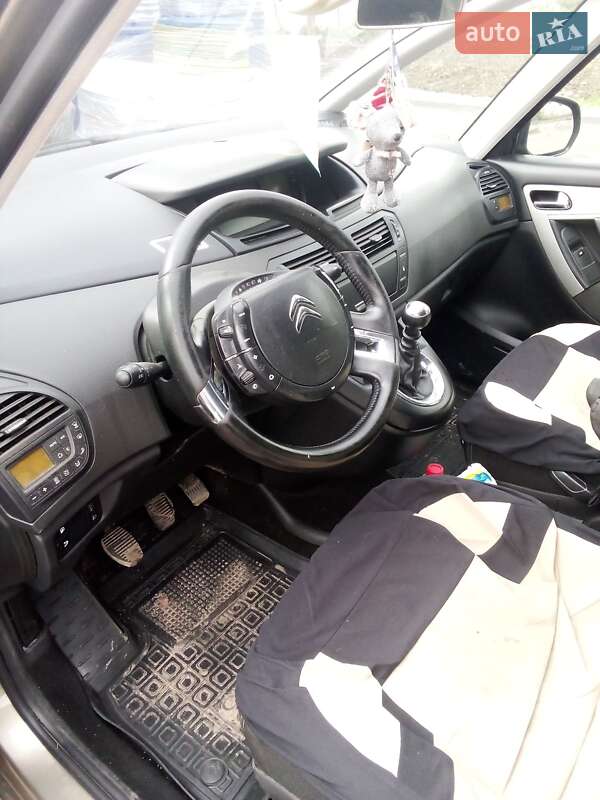 Микровэн Citroen C4 Picasso 2011 в 