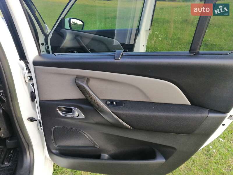 Мікровен Citroen C4 Picasso 2014 в Луцьку фото 18 Мікровен Citroen C4 Picasso 2014 в Луцьку