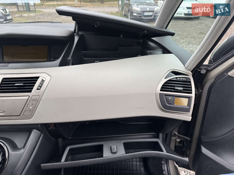 Микровэн Citroen C4 Picasso 2008 в Полтаве фото 35 Микровэн Citroen C4 Picasso 2008 в Полтаве