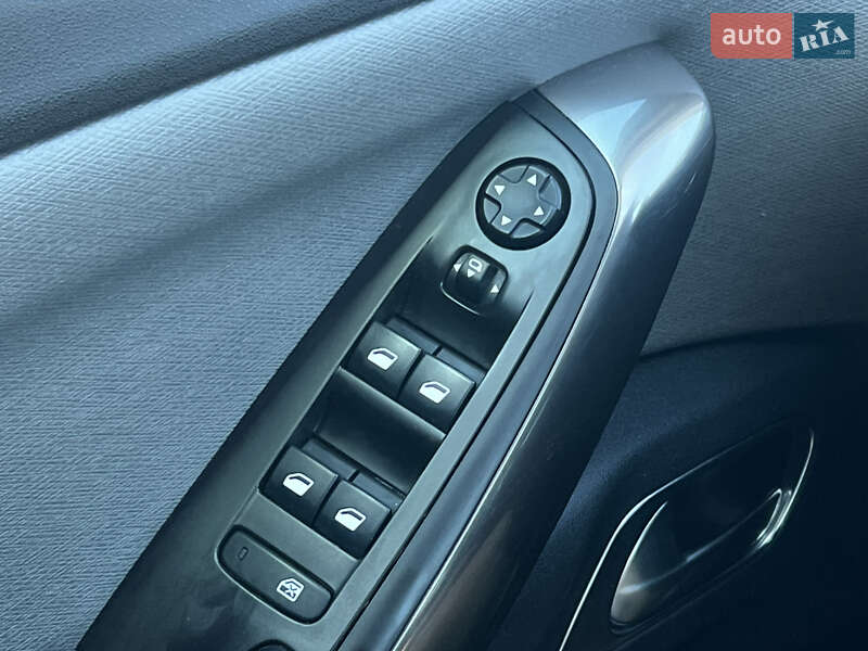 Микровэн Citroen C4 Picasso 2018 в Луцке фото 45 Микровэн Citroen C4 Picasso 2018 в Луцке