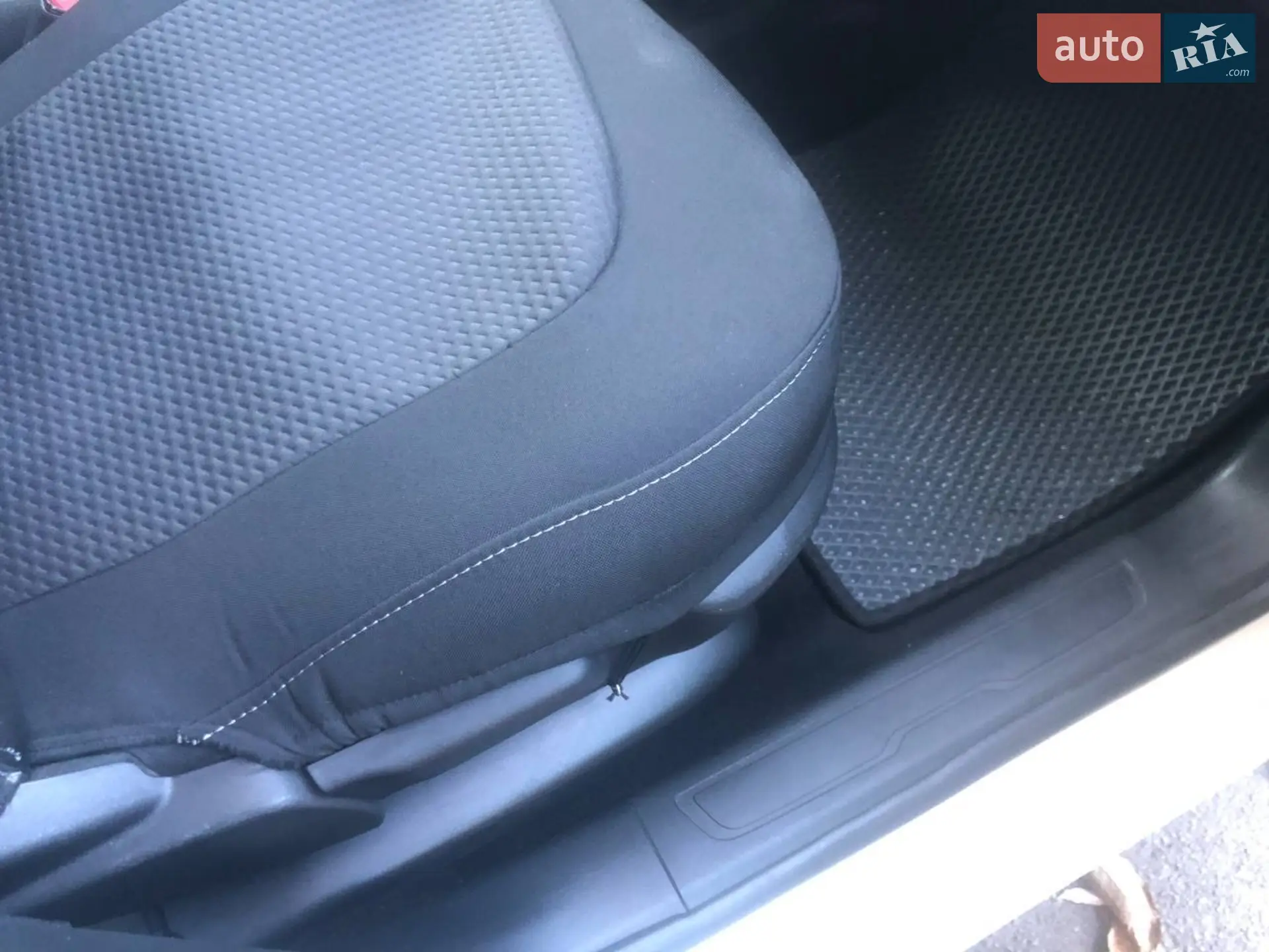 2016 Citroen C4 Picasso - мініатюра 23