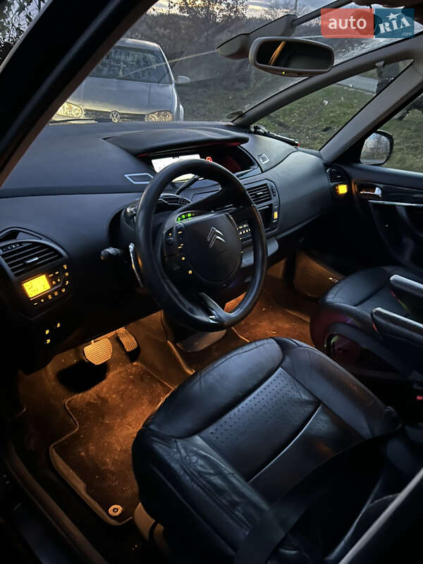 Микровэн Citroen C4 Picasso 2008 в Макарове фото 20 Микровэн Citroen C4 Picasso 2008 в Макарове