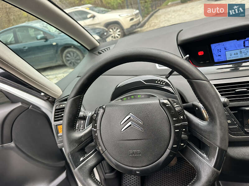 Мінівен Citroen C4 Picasso 2007 в Львові фото 25 Мінівен Citroen C4 Picasso 2007 в Львові