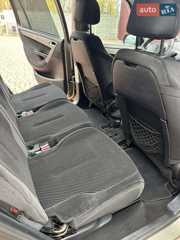 Мінівен Citroen C4 Picasso 2007 в Львові фото 41 Мінівен Citroen C4 Picasso 2007 в Львові