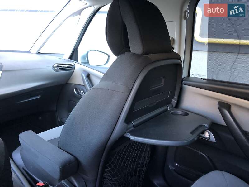 Мікровен Citroen C4 Picasso 2015 в Львові фото 61 Мікровен Citroen C4 Picasso 2015 в Львові