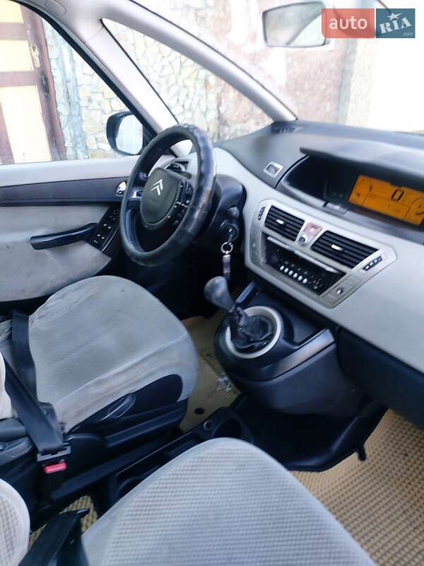 Микровэн Citroen C4 Picasso 2008 в Стрые фото 26 Микровэн Citroen C4 Picasso 2008 в Стрые