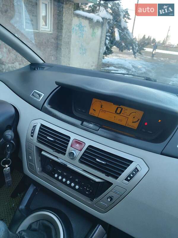 Микровэн Citroen C4 Picasso 2008 в Стрые фото 28 Микровэн Citroen C4 Picasso 2008 в Стрые