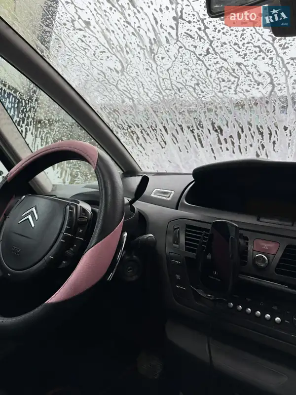 Citroen C4 Picasso 2006 VIN VF7UARHJH45023416 фото оголошення 14 з 52