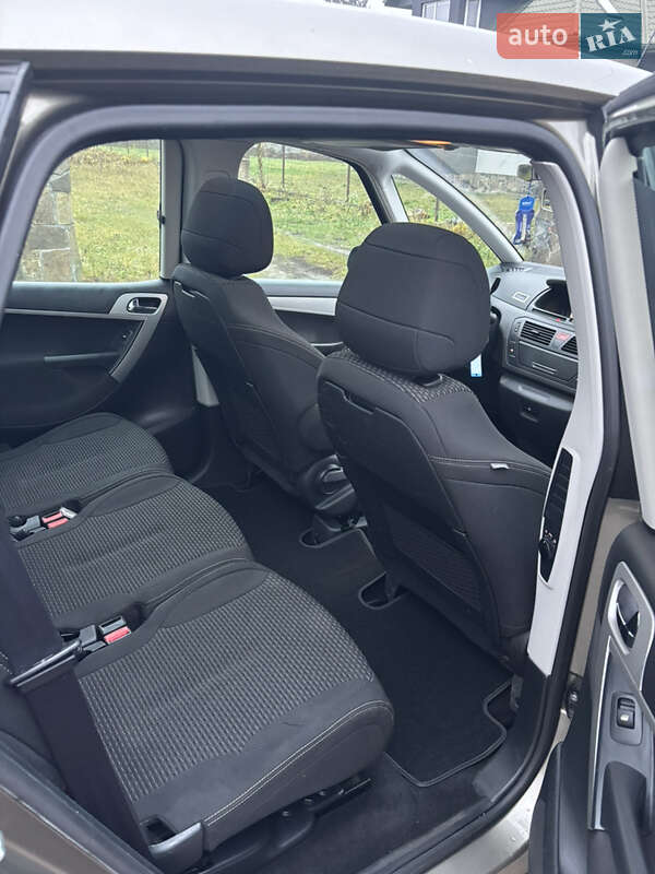 Микровэн Citroen C4 Picasso 2011 в Луцке фото 8 Микровэн Citroen C4 Picasso 2011 в Луцке
