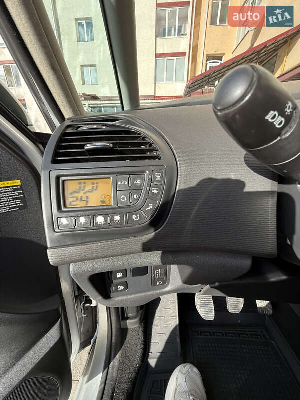 Микровэн Citroen C4 Picasso 2009 в Надворной
