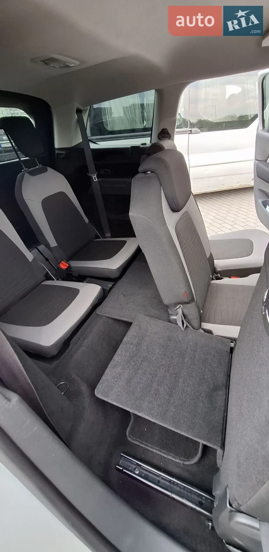 2013 Citroen C4 Picasso - мініатюра 17
