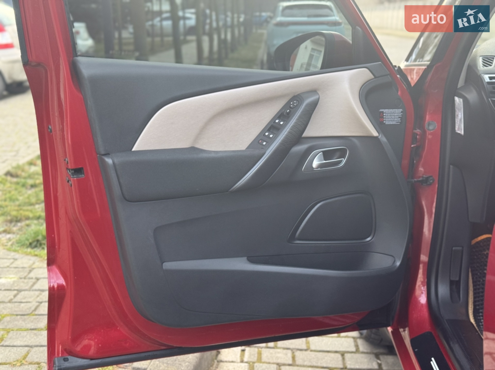 2014 Citroen C4 Picasso - мініатюра 37