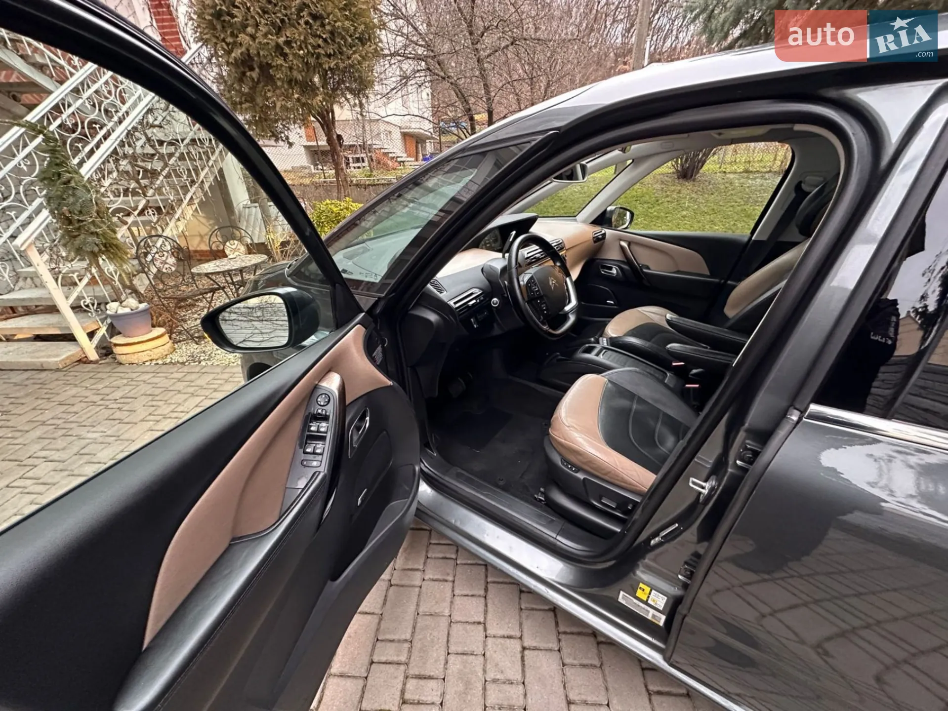 2015 Citroen C4 Picasso - мініатюра 16