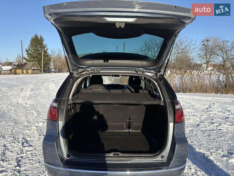 Мікровен Citroen C4 Picasso 2011 в Пулинах фото 18 Мікровен Citroen C4 Picasso 2011 в Пулинах