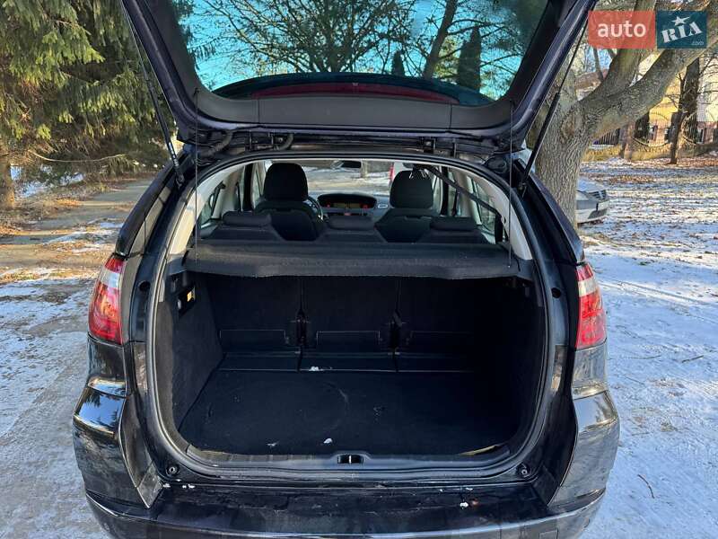 Микровэн Citroen C4 Picasso 2012 в Львове фото 24 Микровэн Citroen C4 Picasso 2012 в Львове