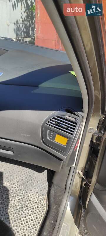 Микровэн Citroen C4 Picasso 2009 в Южном