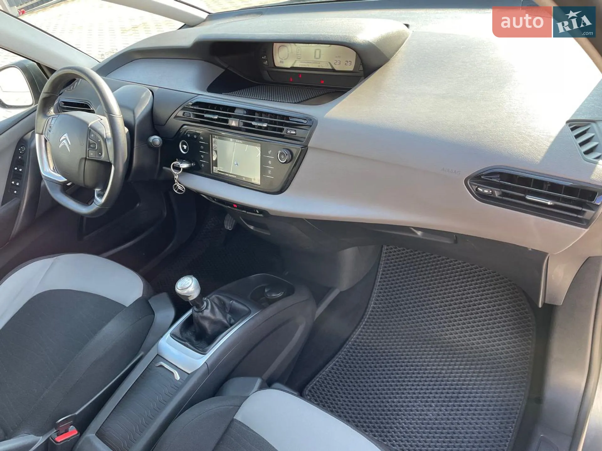 2014 Citroen C4 Picasso - мініатюра 17
