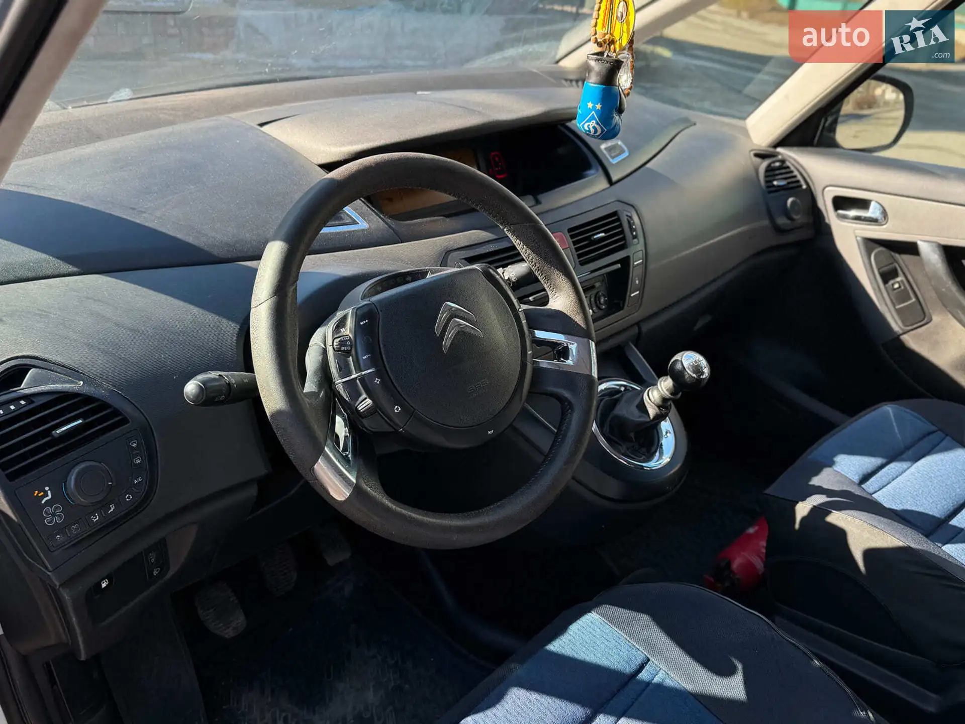 2011 Citroen C4 Picasso - мініатюра 17