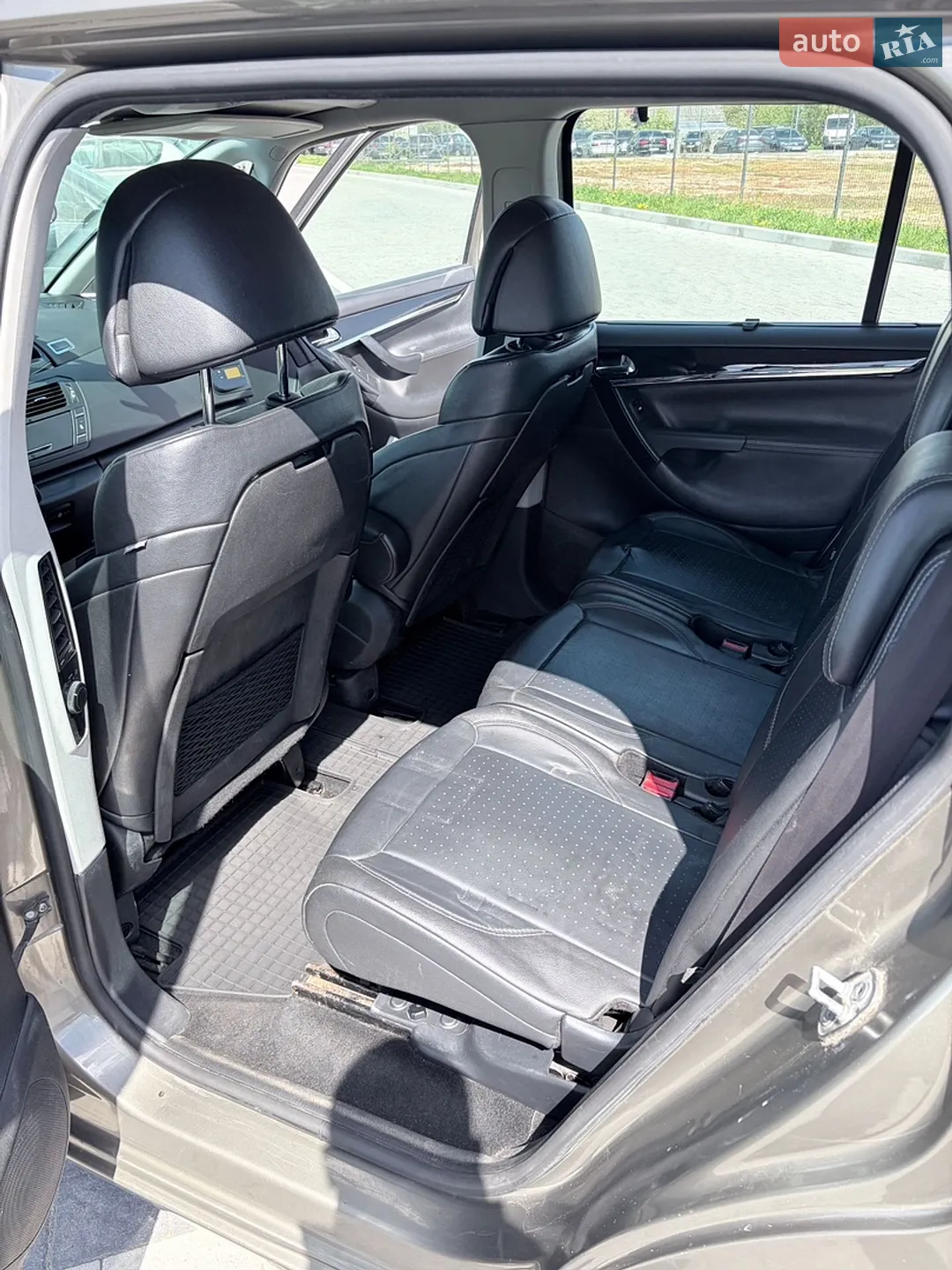 2010 Citroen C4 Picasso - мініатюра 11