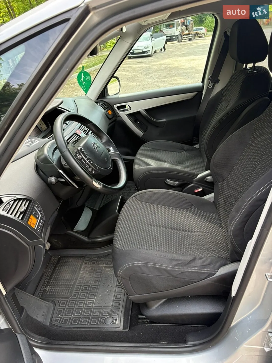 2011 Citroen C4 Picasso - мініатюра 18