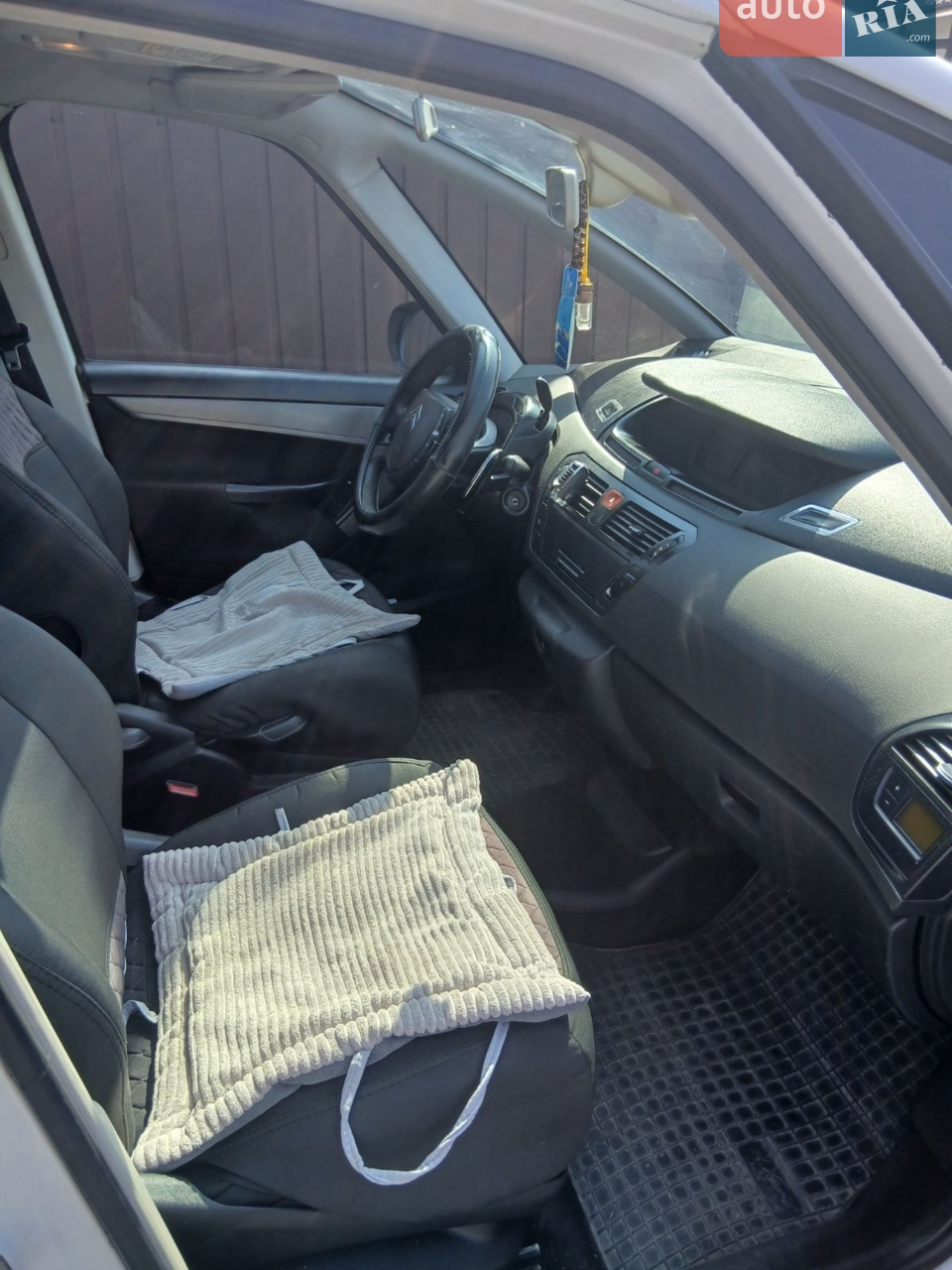2010 Citroen C4 Picasso - мініатюра 17