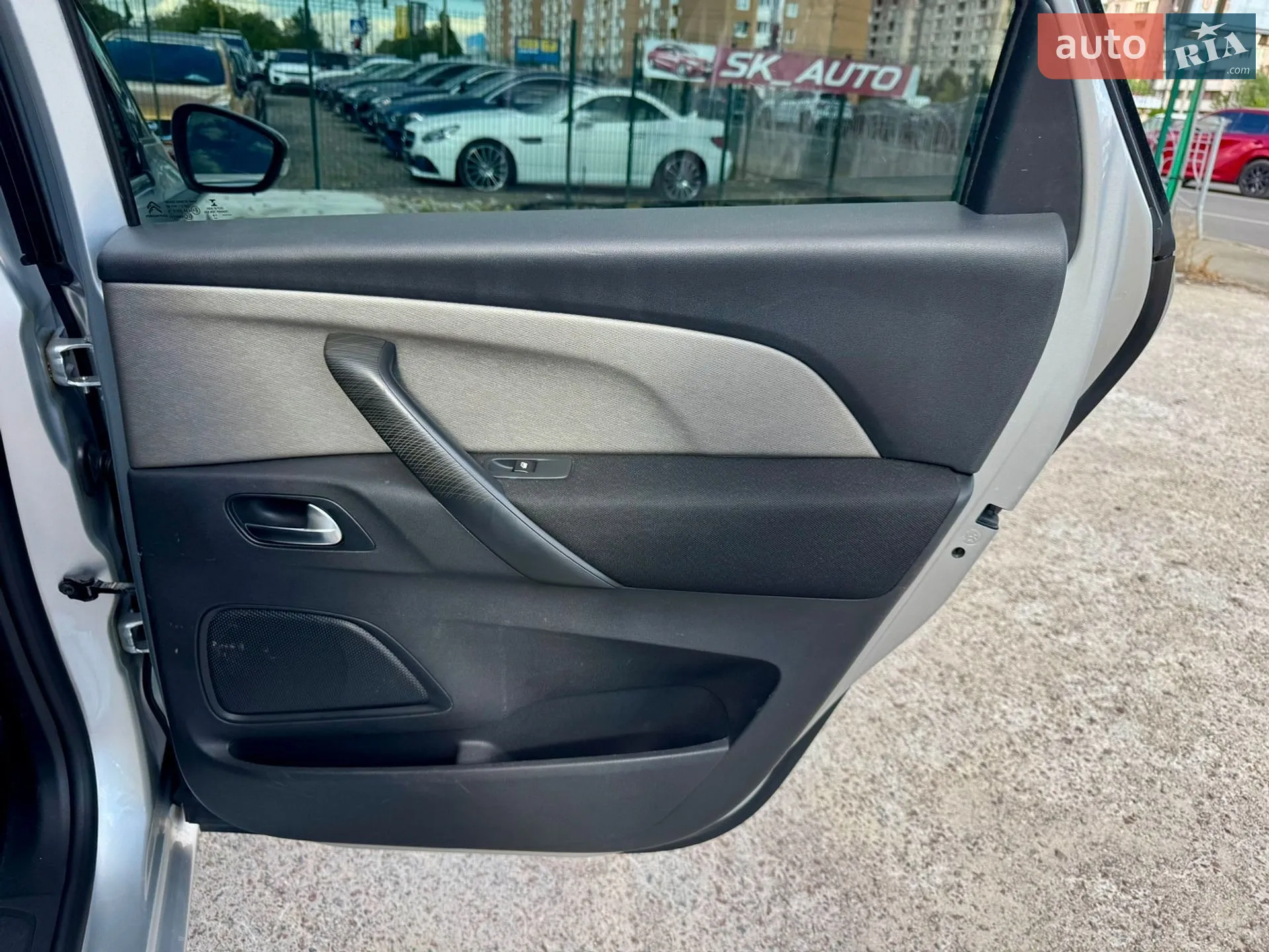 2016 Citroen C4 Picasso - мініатюра 35