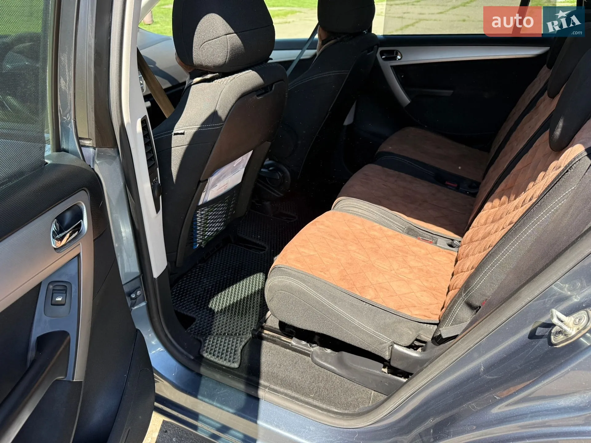 2010 Citroen C4 Picasso - мініатюра 35