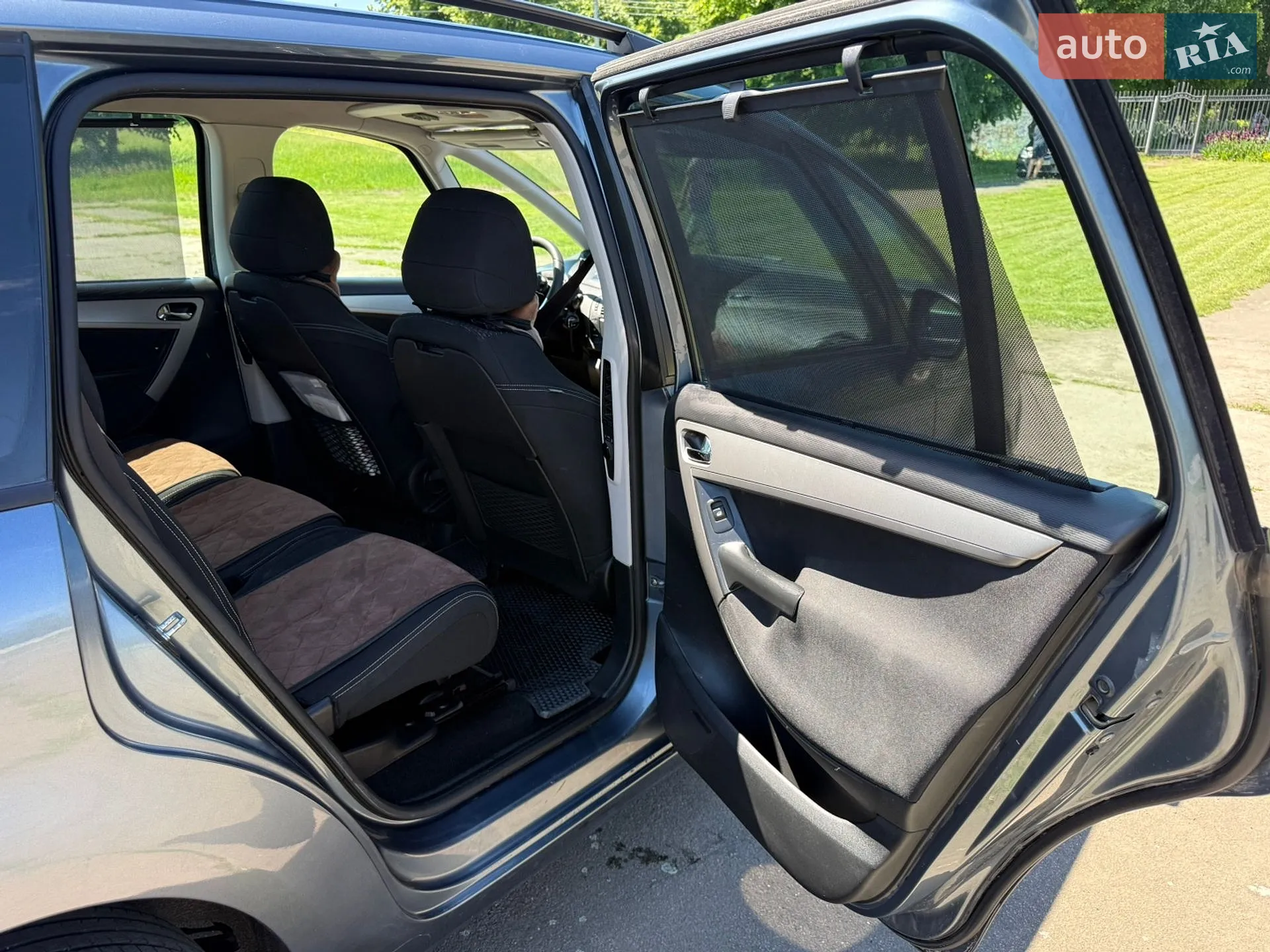 2010 Citroen C4 Picasso - мініатюра 38