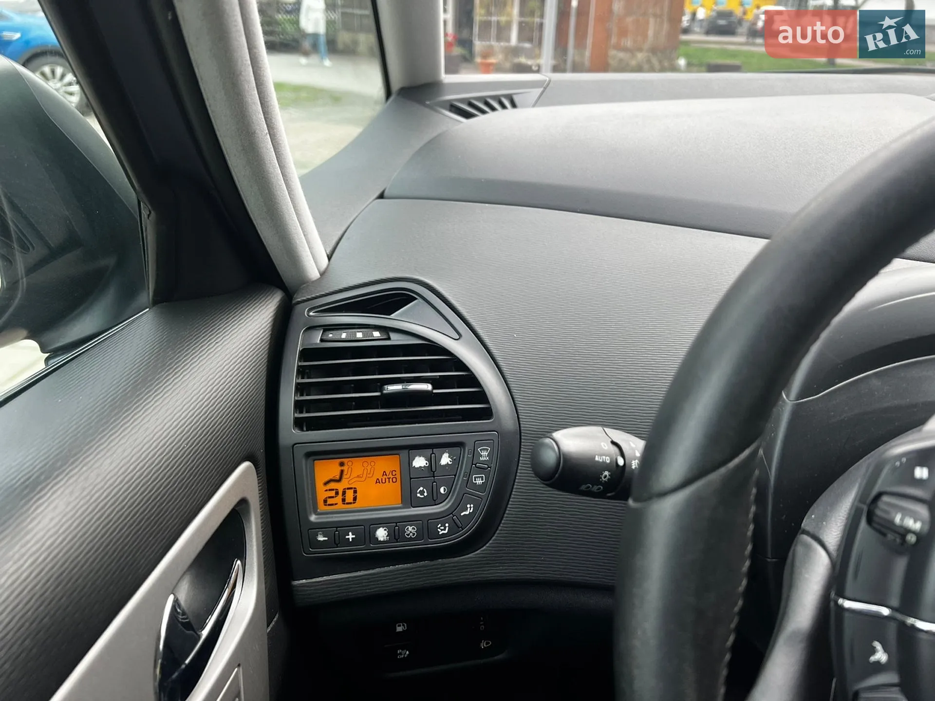 2010 Citroen C4 Picasso - мініатюра 18