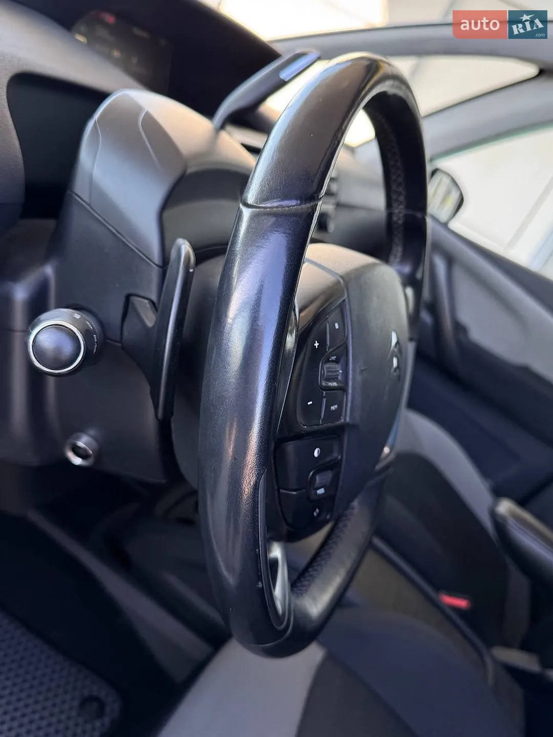 2015 Citroen C4 Picasso - мініатюра 15