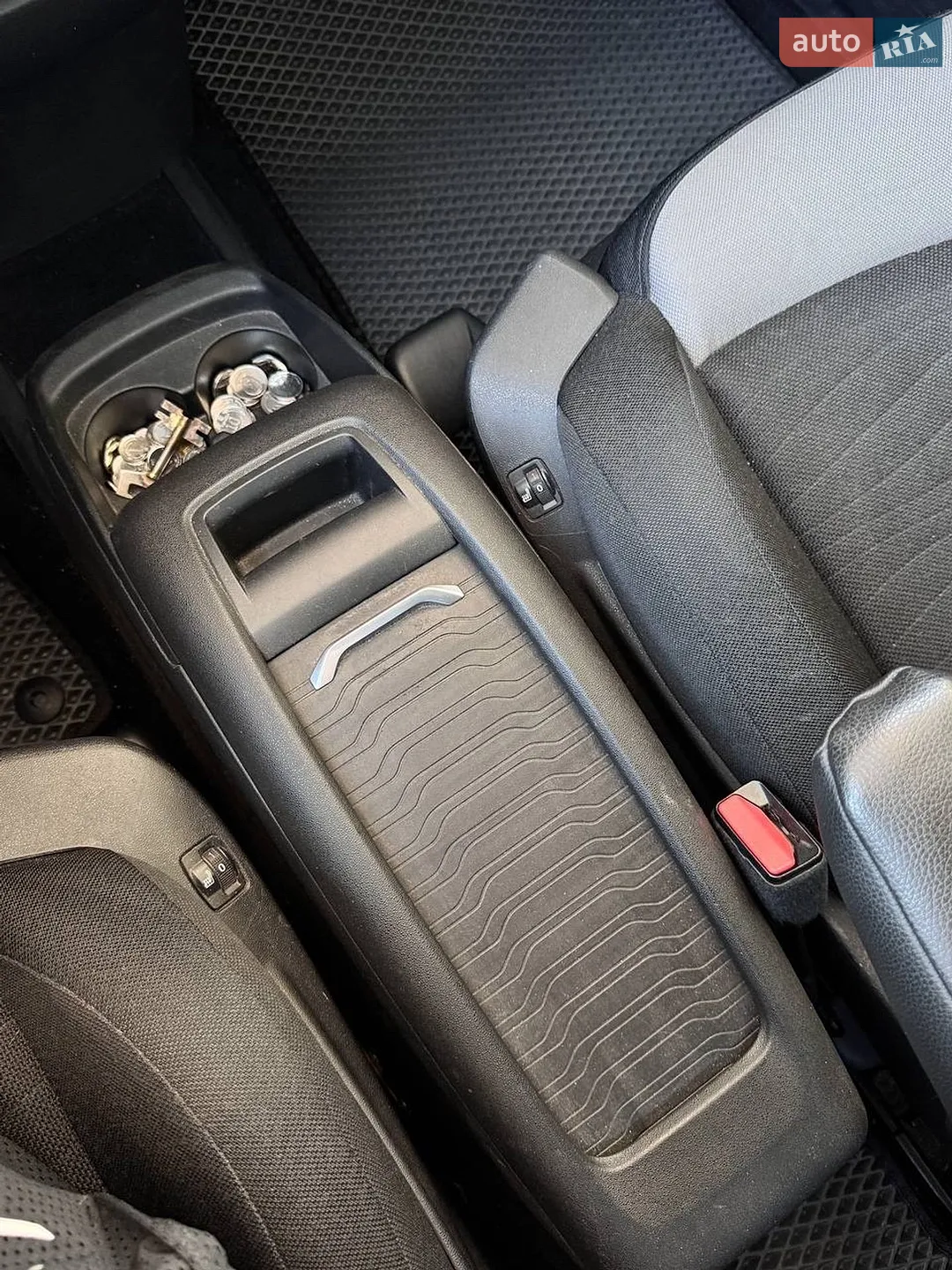 2015 Citroen C4 Picasso - мініатюра 28