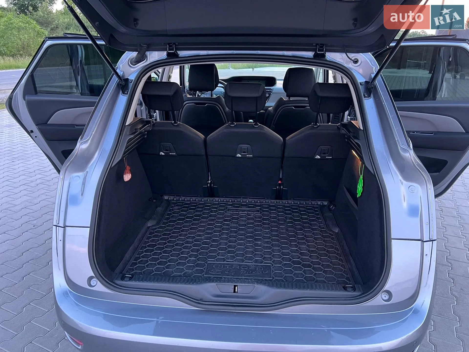 2016 Citroen C4 Picasso - мініатюра 24