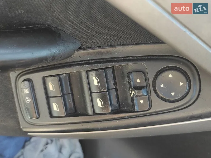 Citroen C4 Picasso 2008 VIN VF7UA9HZH45289935 фото оголошення 8 з 49